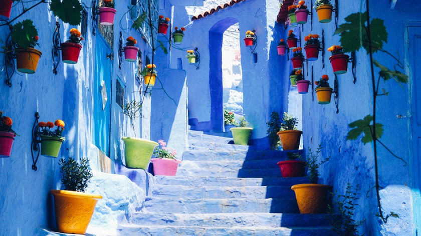 Chefchaouen_-colorful-stairway.jpg